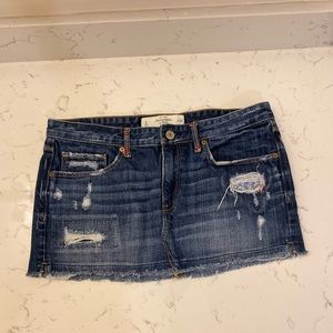 Abercrombie and Fitch Jean mini skirt - low rise